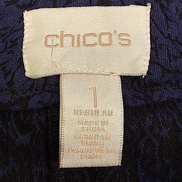 Chico’s Blue Black Print Jacquard Slim Straight Leg Stretch Pants Size Medium - Picture 9 of 11